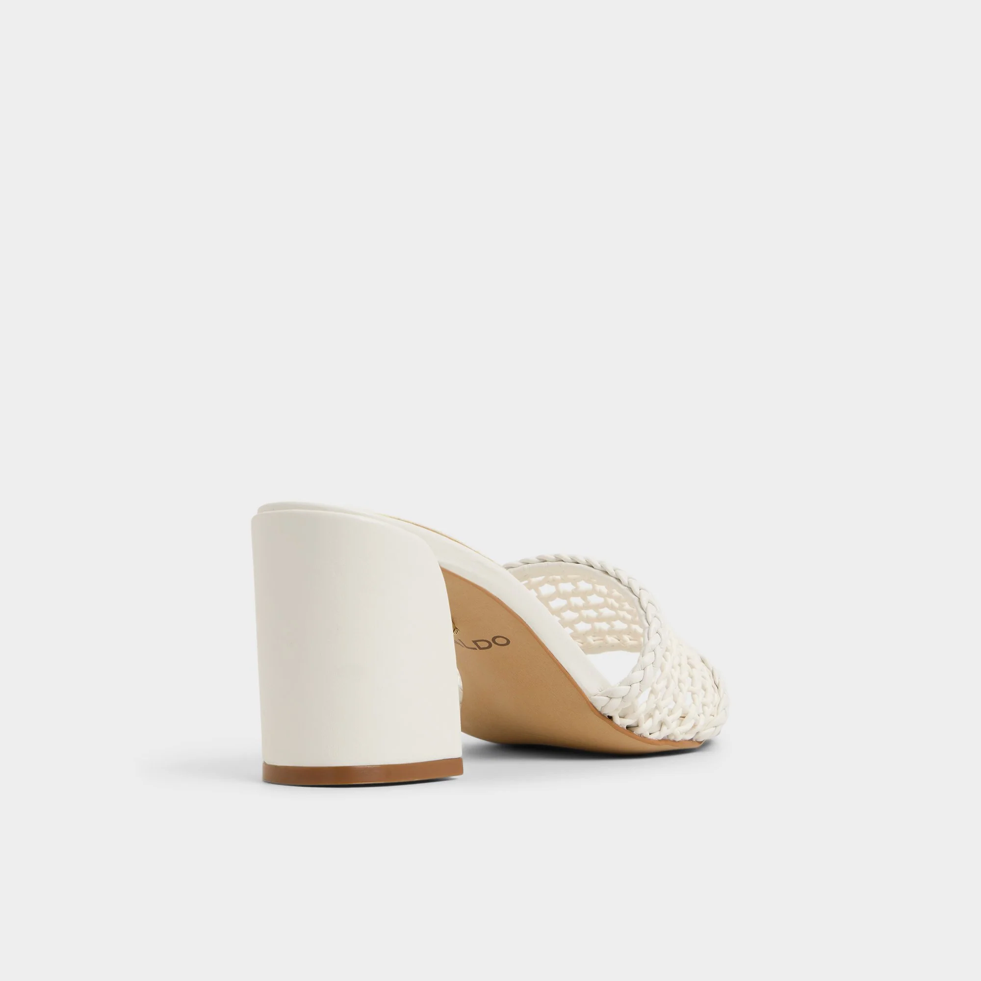 Beachdate - Image 2