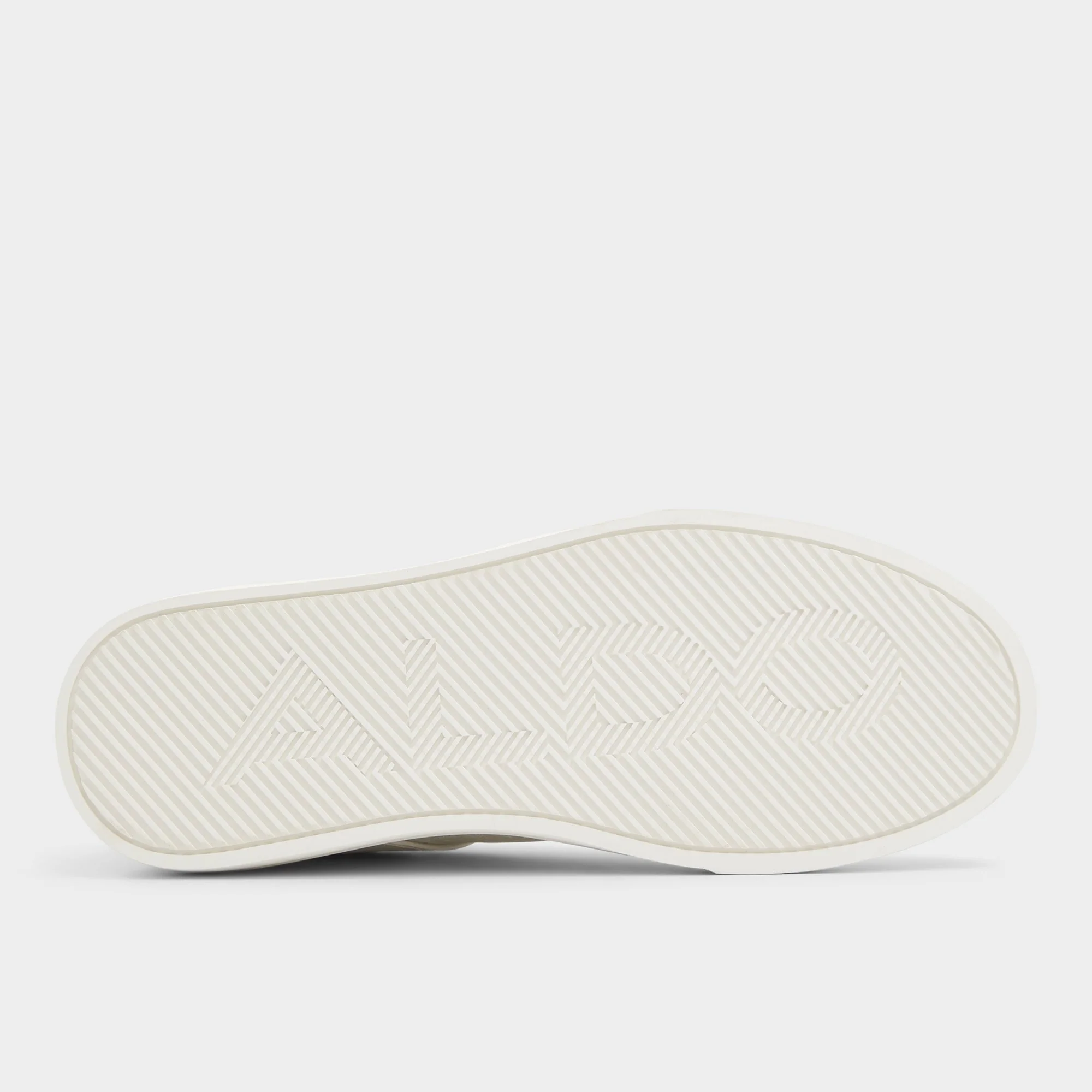 Courtline - Image 7