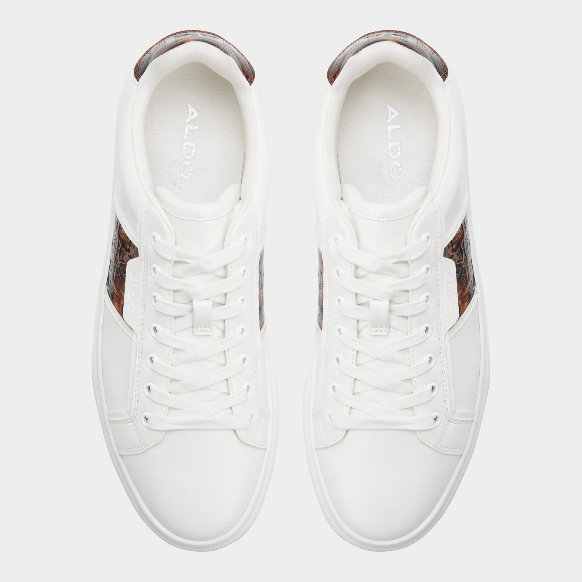 Courtline - Image 6