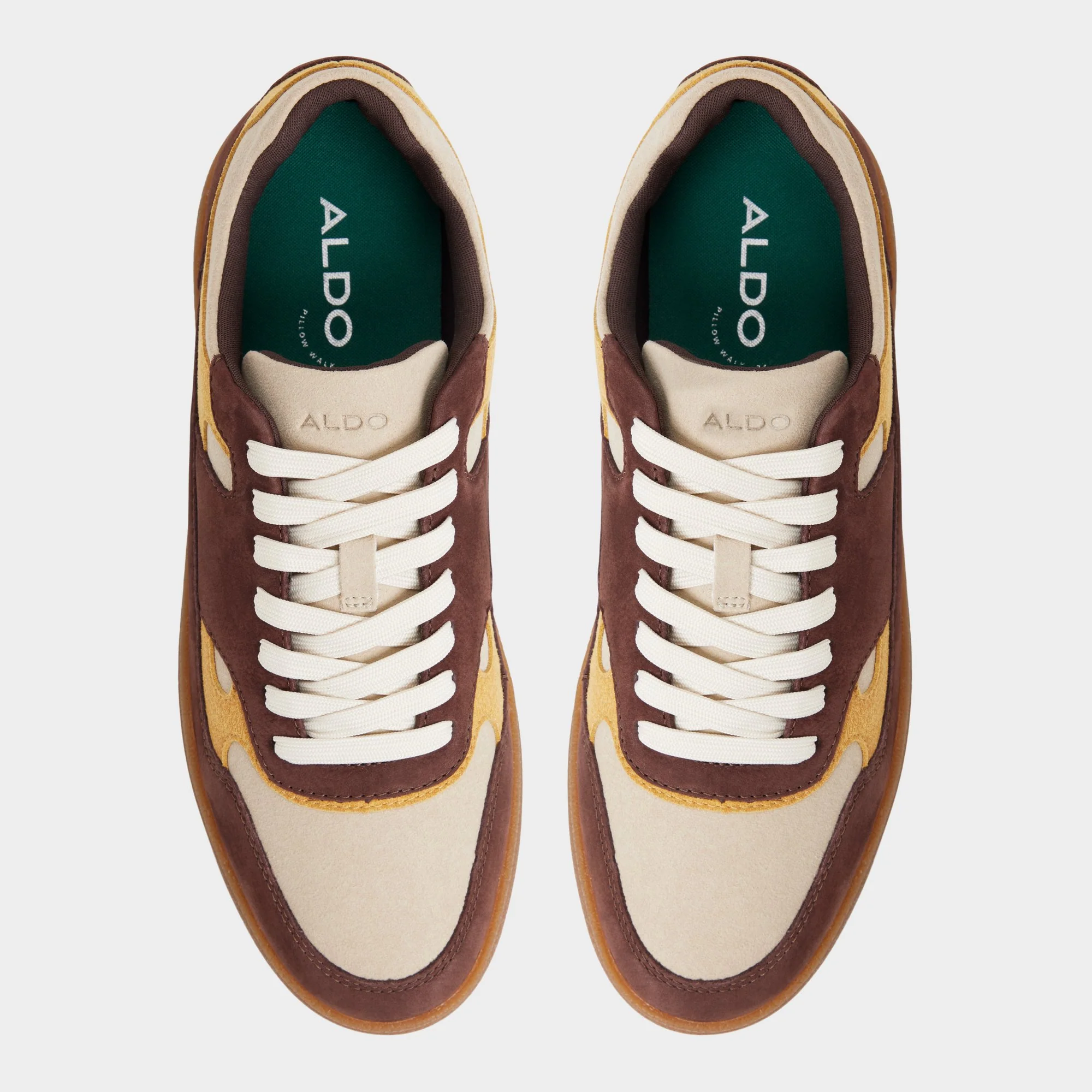 Curtis - Image 6