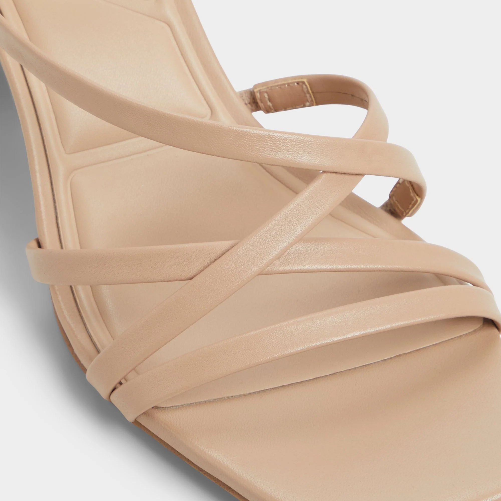 Esther - Image 7
