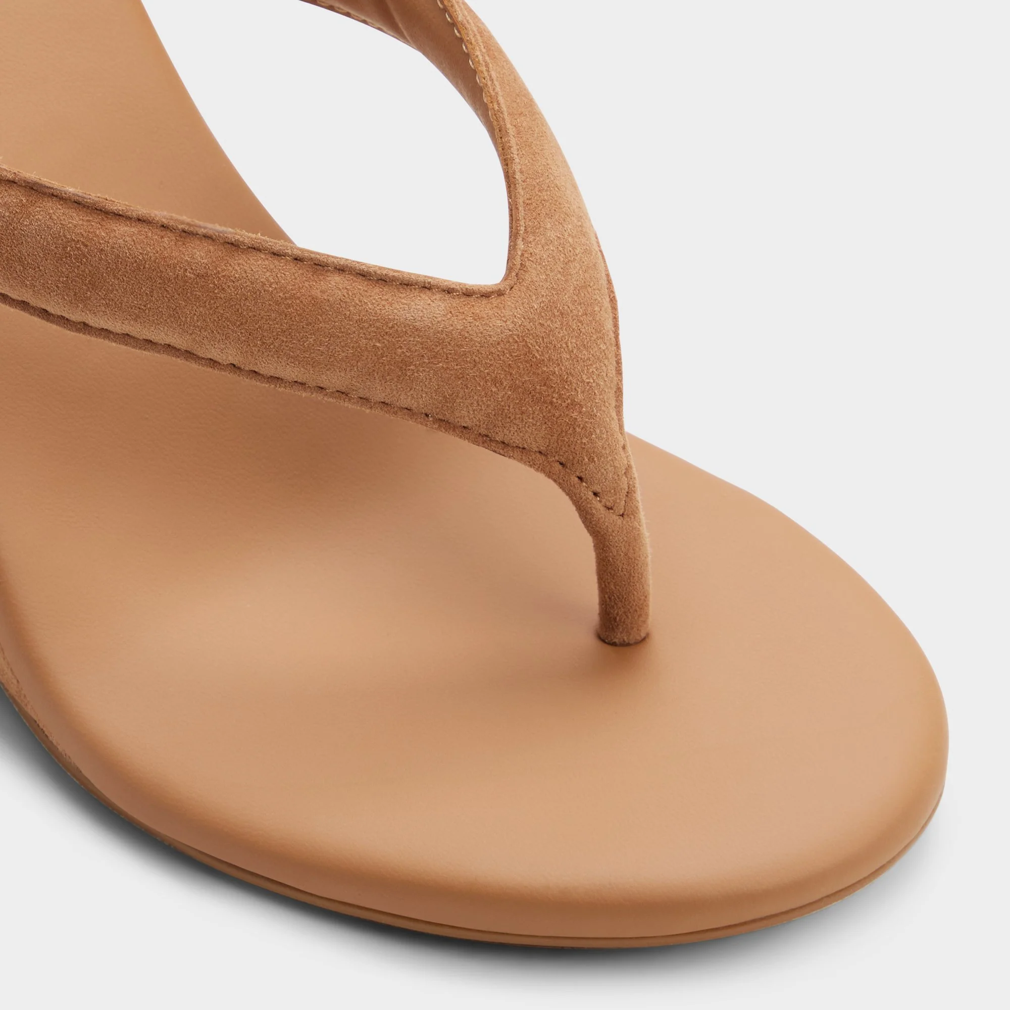 Isabelia - Image 5