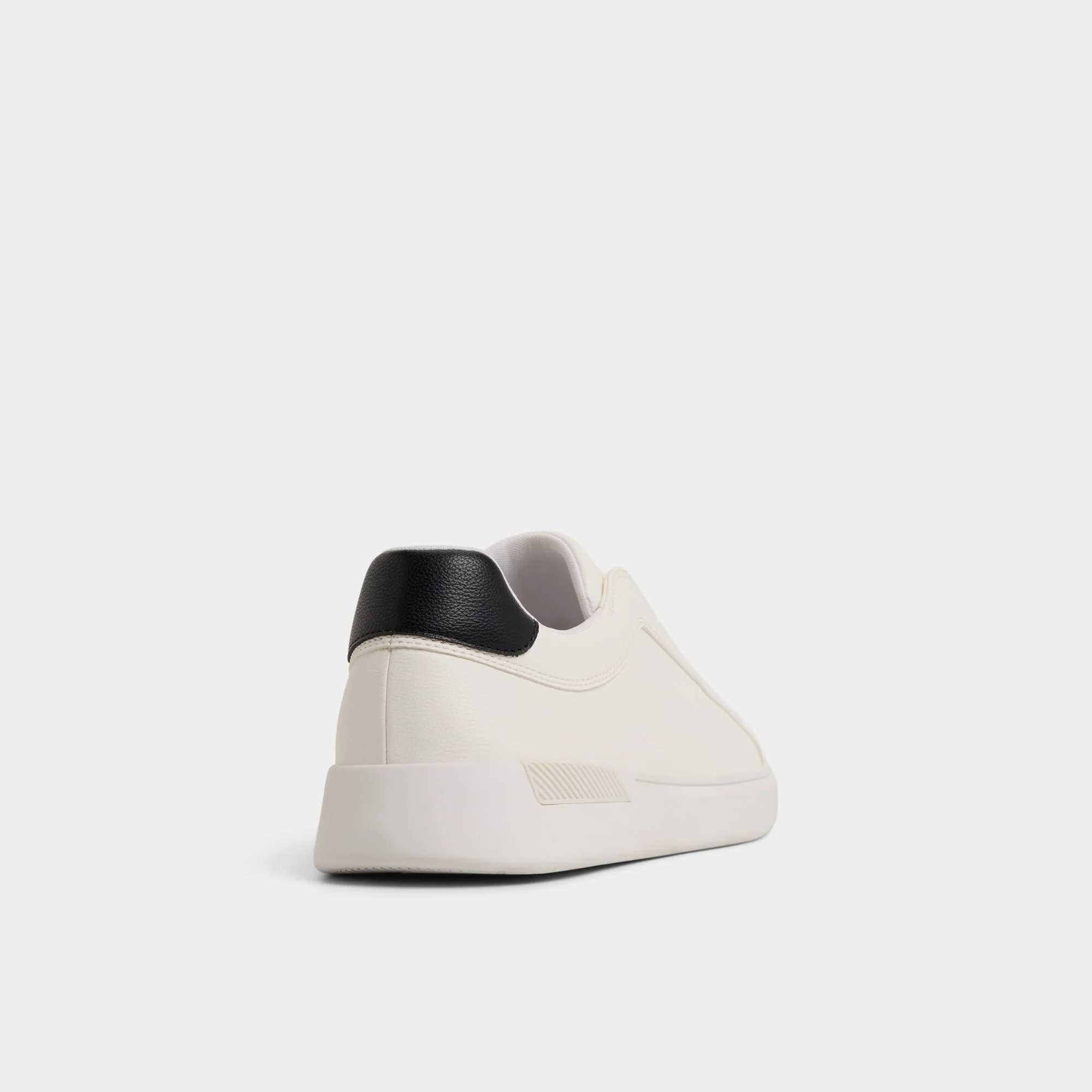 Jona - Image 2