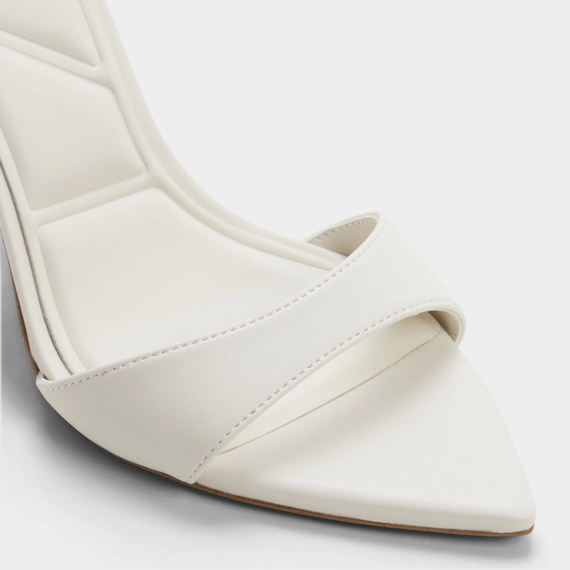 Leandra - Image 5
