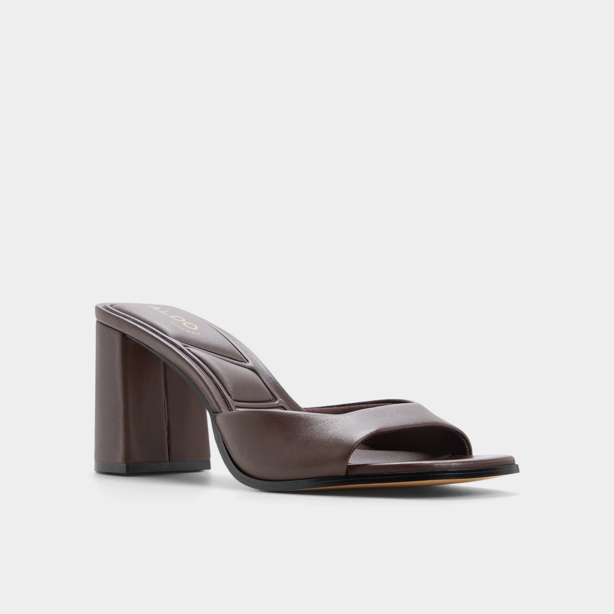 Lisia - Image 4