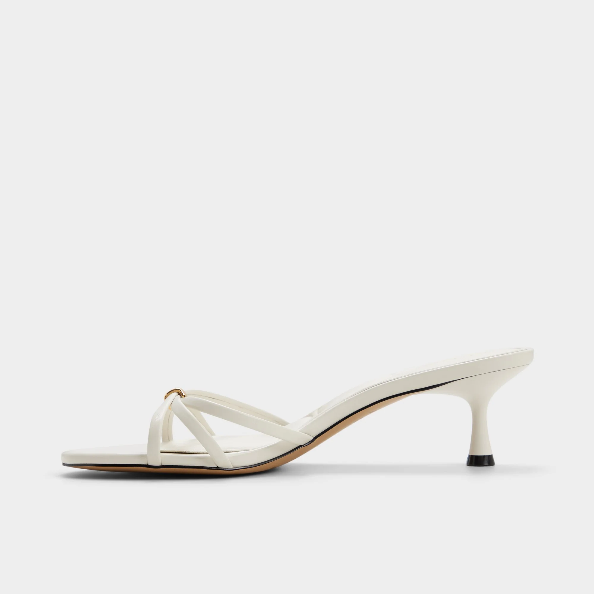 Madalyn - Image 3