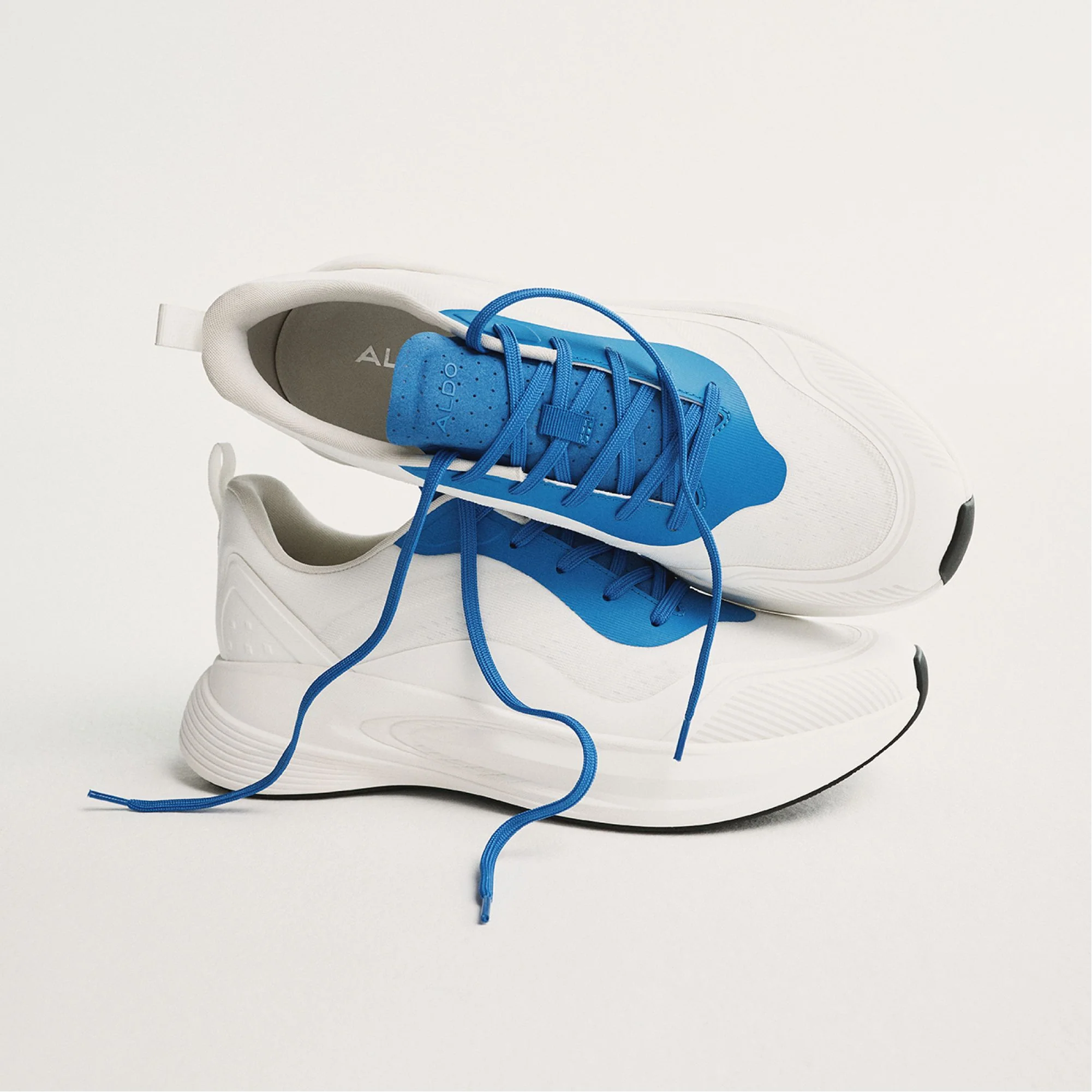 Pillowsnkr-m - Image 10