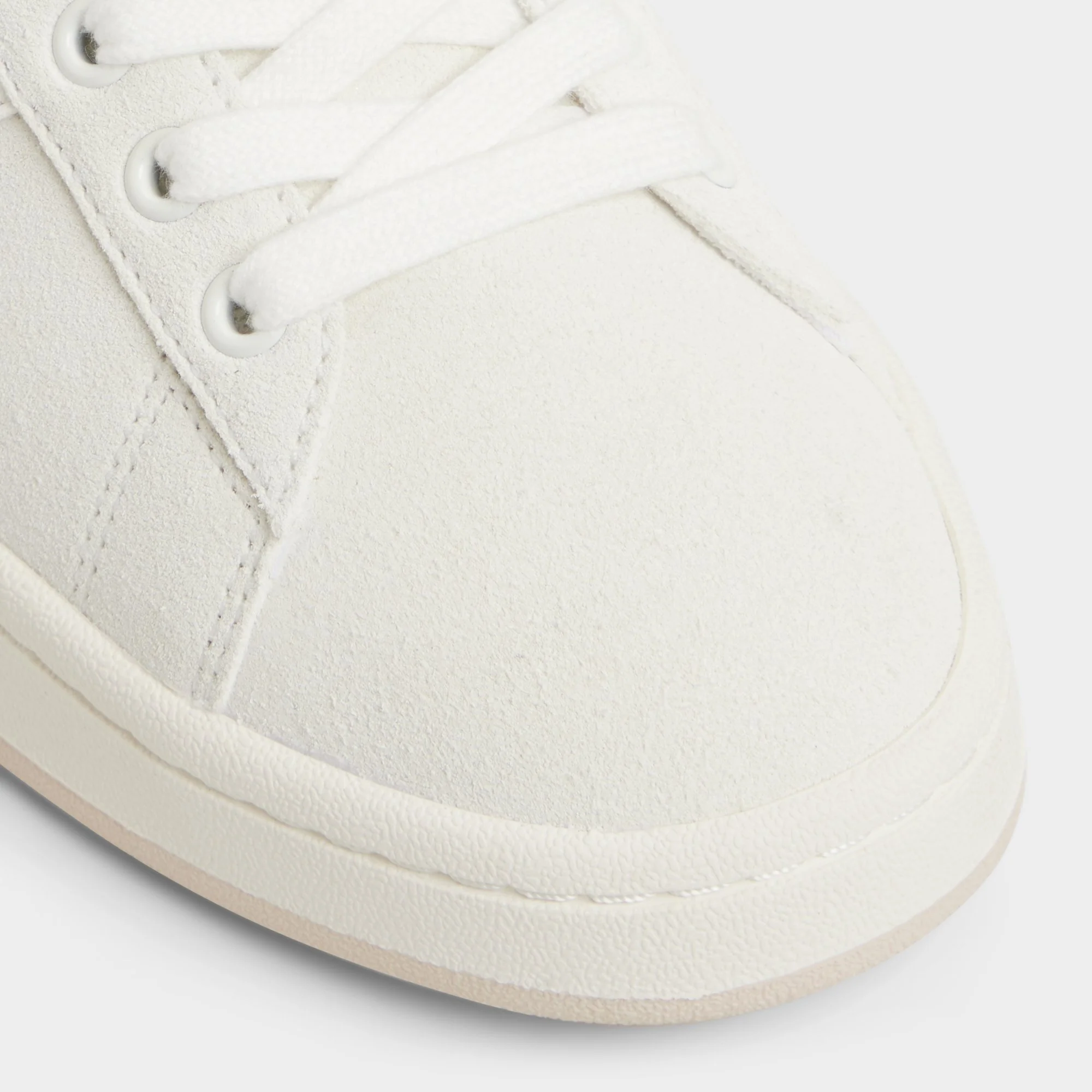Retrochic - Image 5